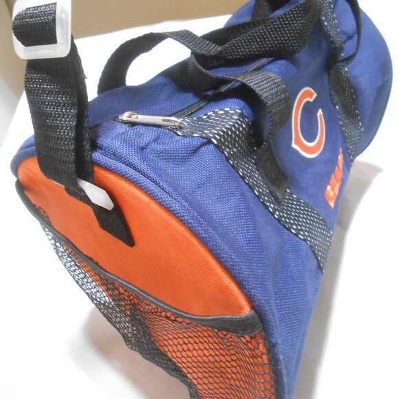 NFL CHICAGO BEARS ROUND TOTE CROSSBODY BAG ZIP CLOSE 2 MESH POCKETS NWOT ππ©π - Picture 9 of 12